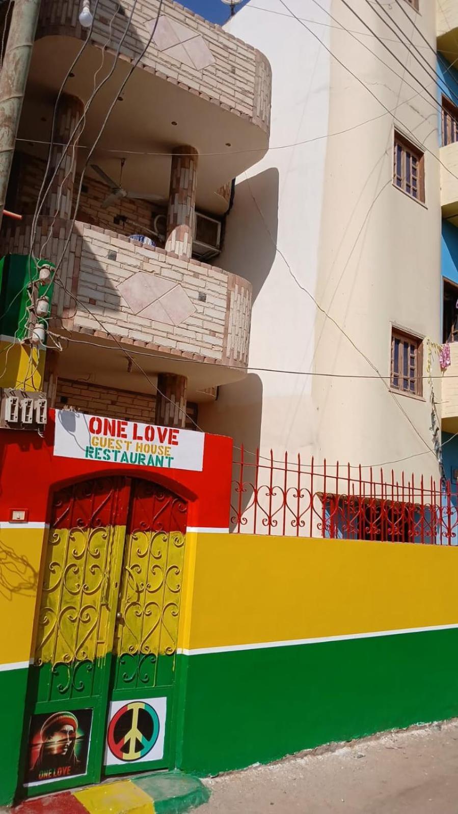 One Love Guesthouse & Restaurant Luksor Exterior foto