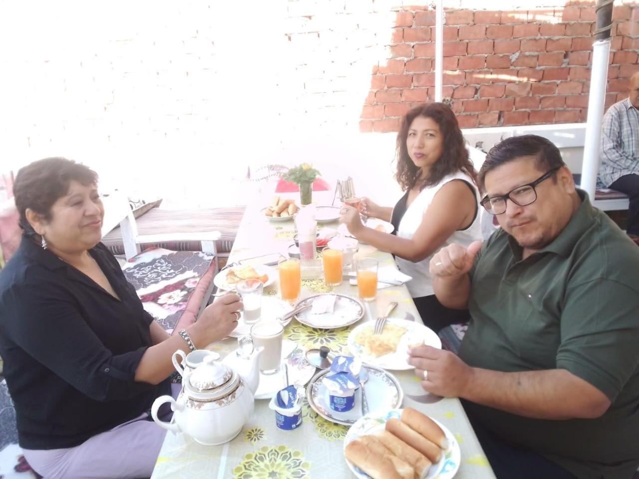 One Love Guesthouse & Restaurant Luksor Exterior foto
